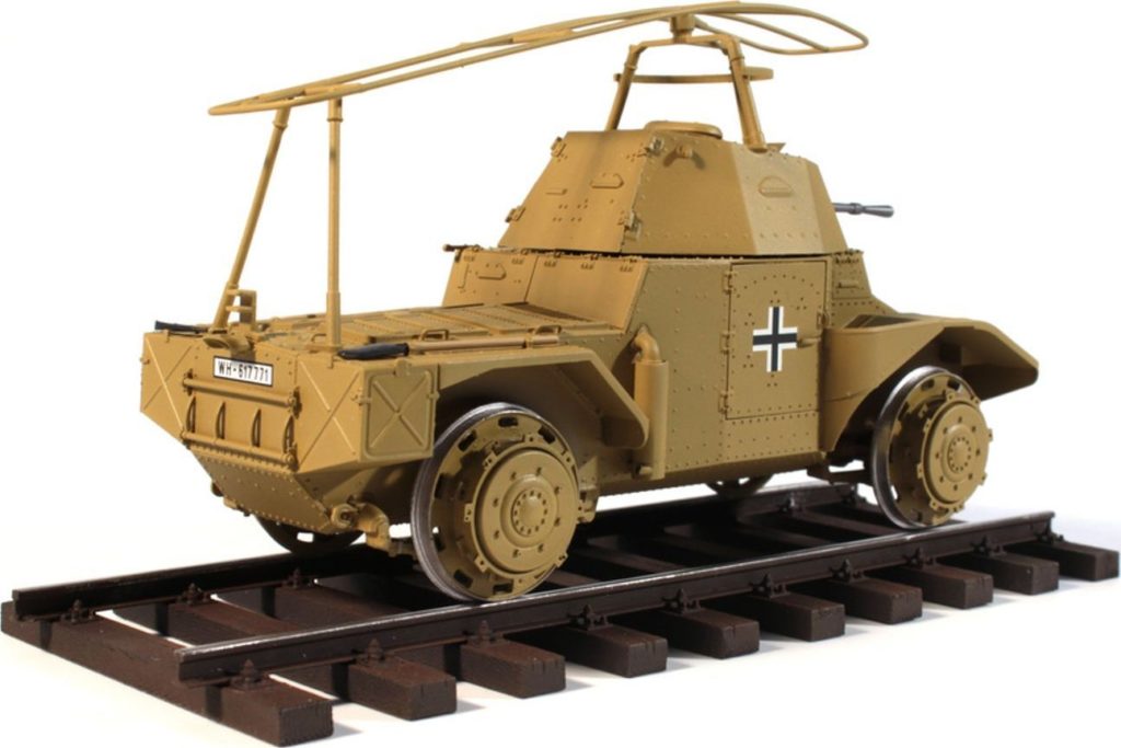 InSCALE German Panzerspahwagen P204f Railway icm40432 3 4