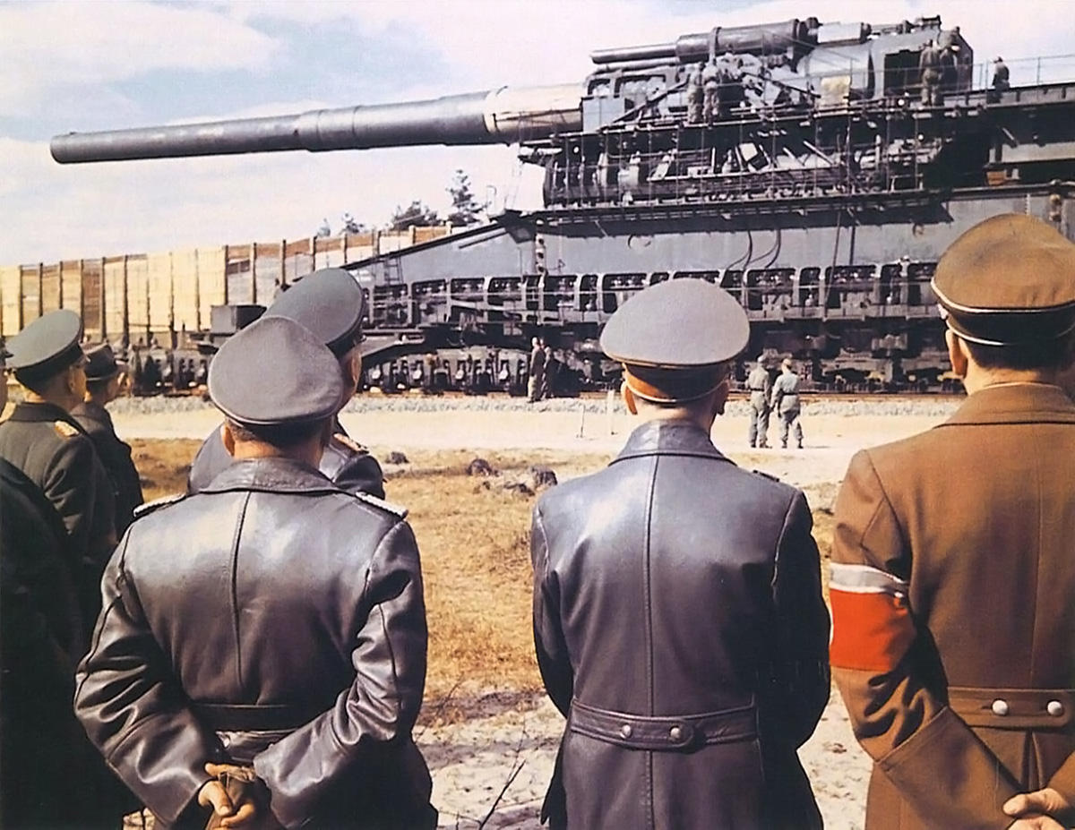 The Schwerer Gustav & Dora Diesel Electric Locomotives